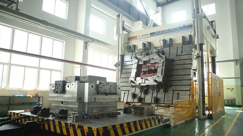 冲压模具材料型号解析：揭秘模具制造中的关键元素