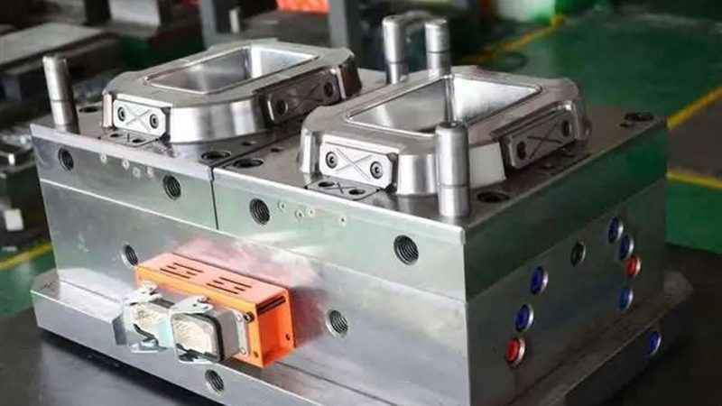 成都吸塑模具与注塑模具：两种工艺的差异化解析