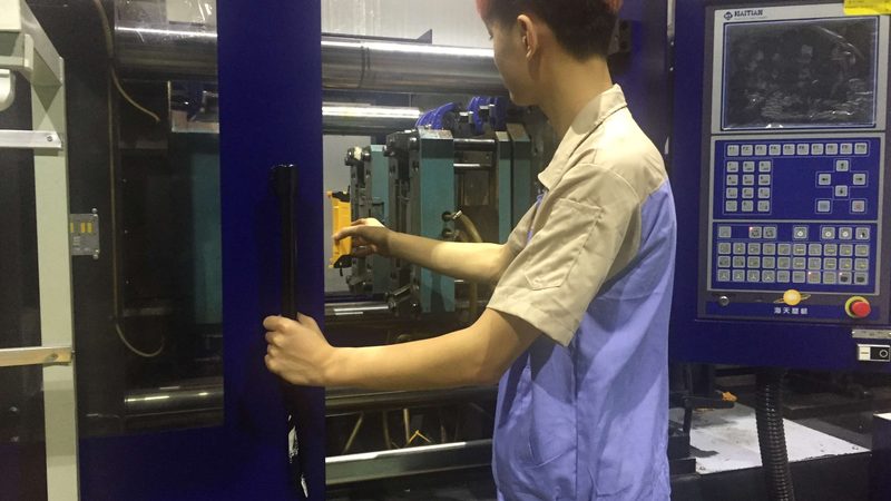橡胶模具厂家加盟代理：揭秘加盟背后的关键要素